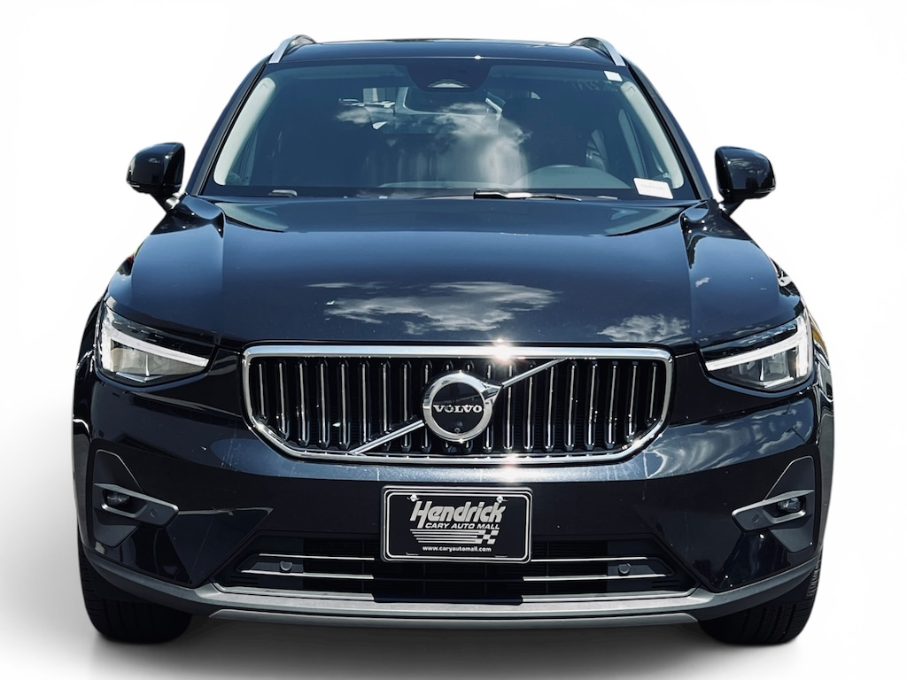 Used 2024 Volvo XC40 Plus Bright Theme SUV