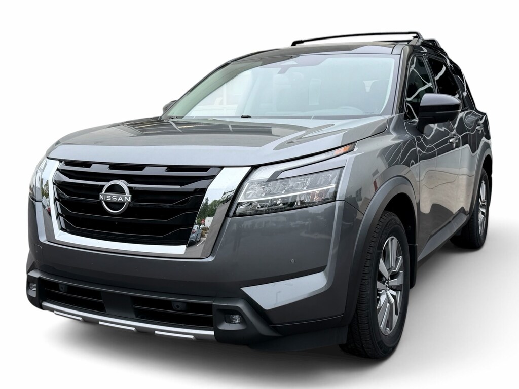 Used 2022 Nissan Pathfinder SL SUV