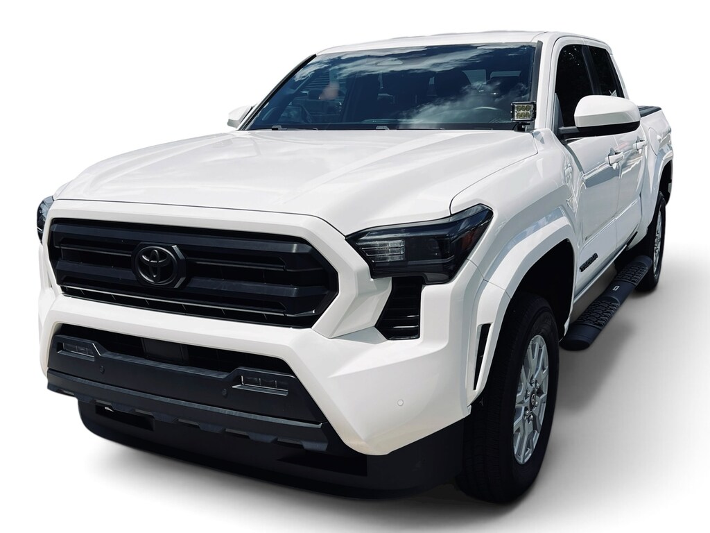 Used 2024 Toyota Tacoma 4WD SR5 Pickup
