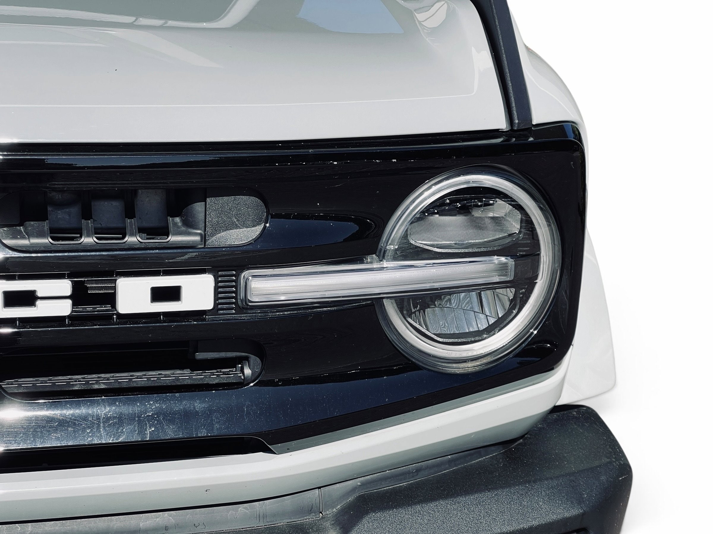 2024 Ford Bronco Outer Banks photo 4