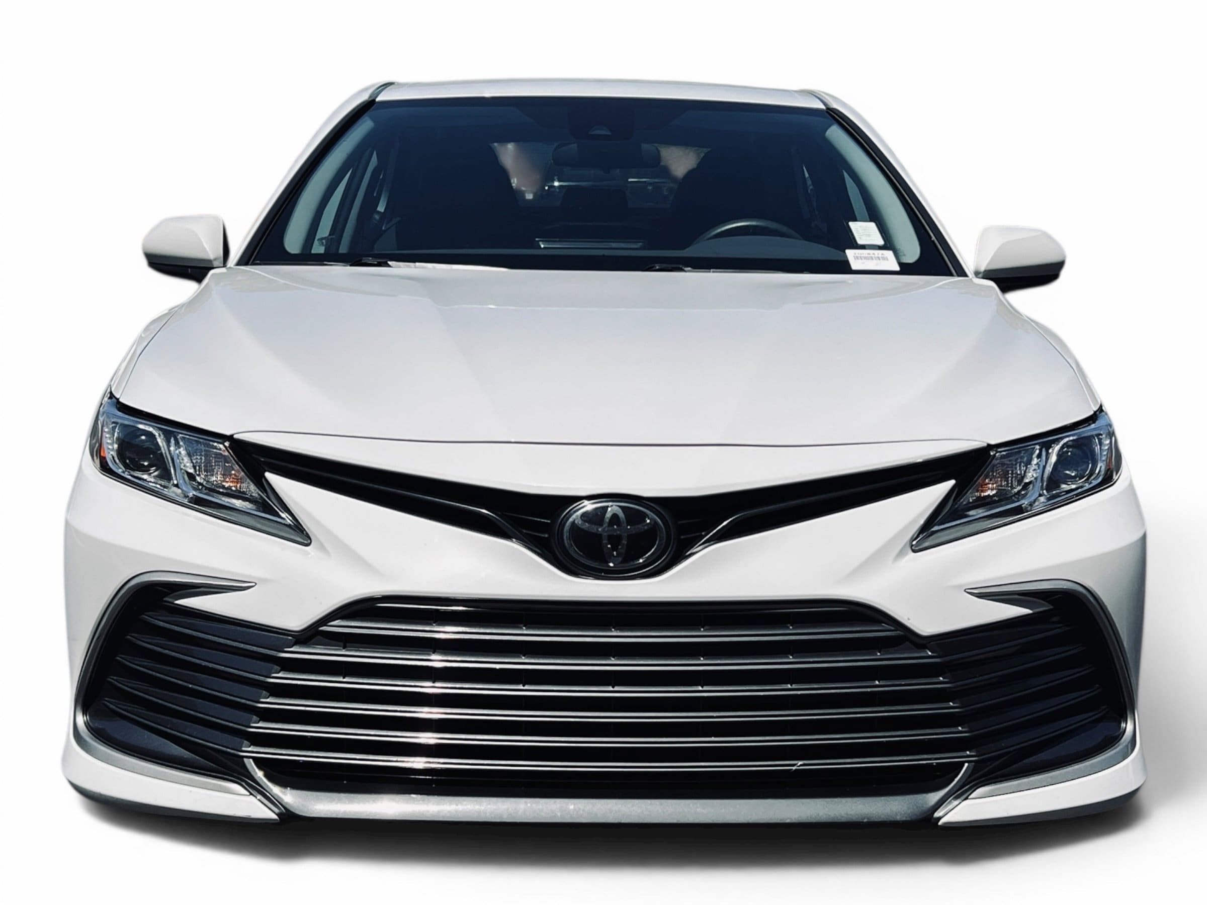 2023 Toyota Camry LE photo 2