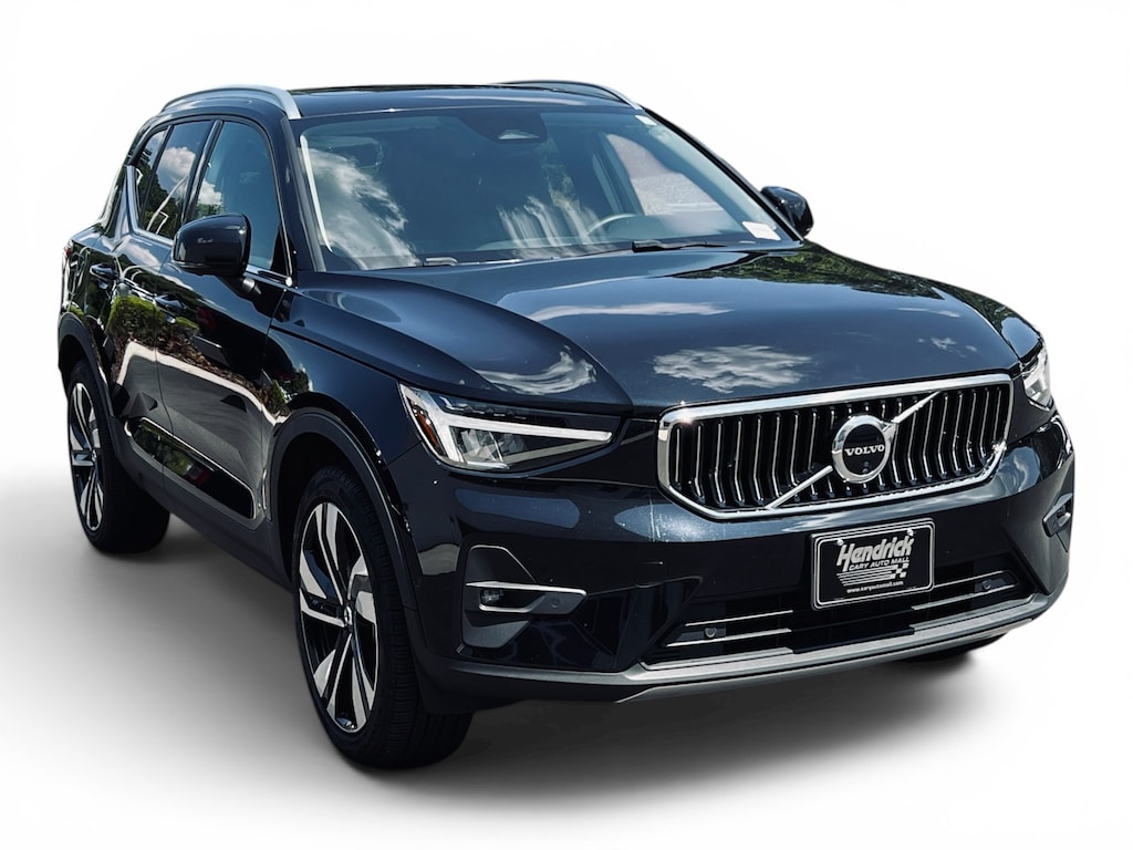 Used 2024 Volvo XC40 Plus Bright Theme SUV