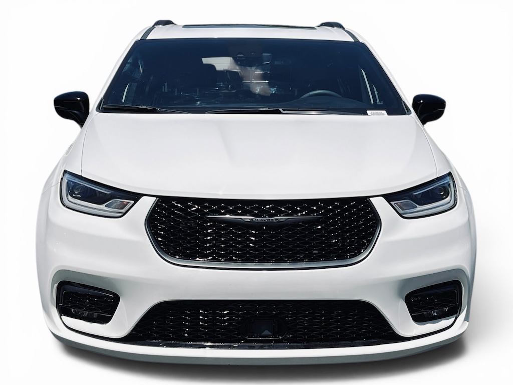 Used 2025 Chrysler Pacifica Limited Minivan