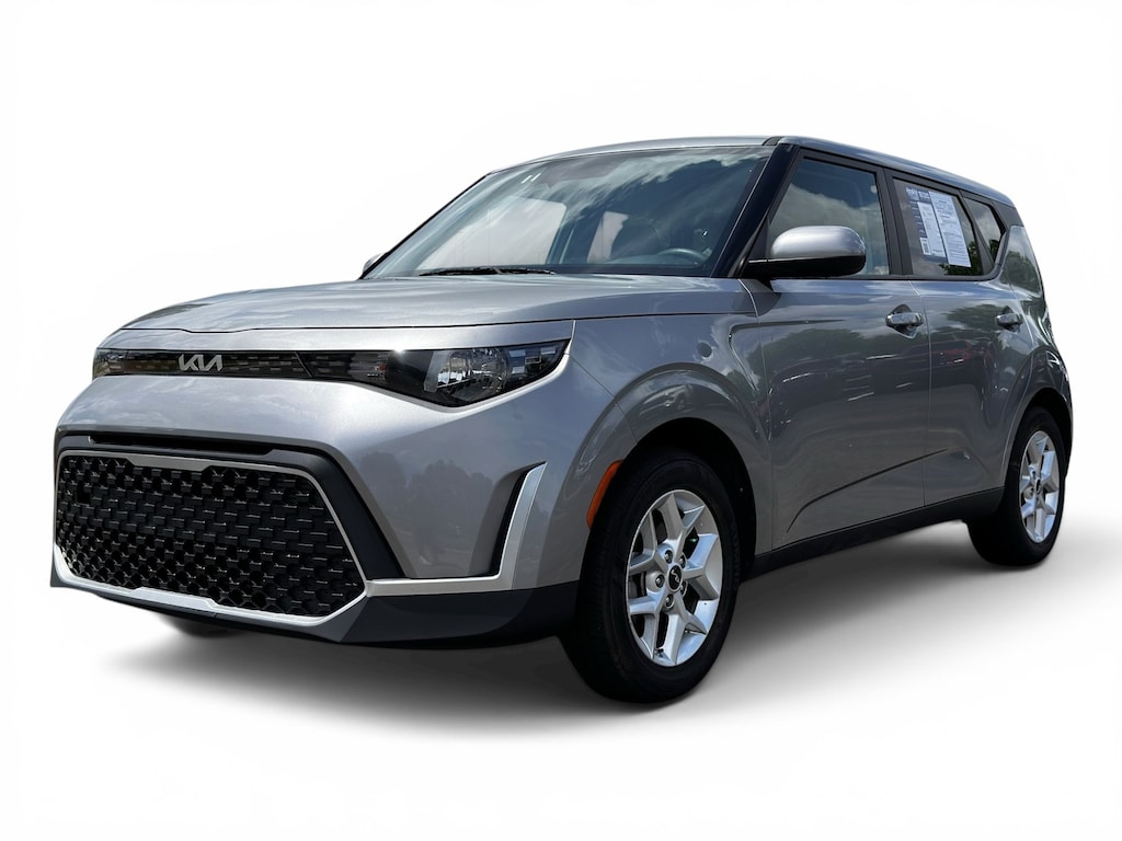 Used 2025 Kia Soul LX Hatchback