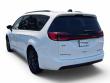 2025 Chrysler Pacifica Limited Minivan