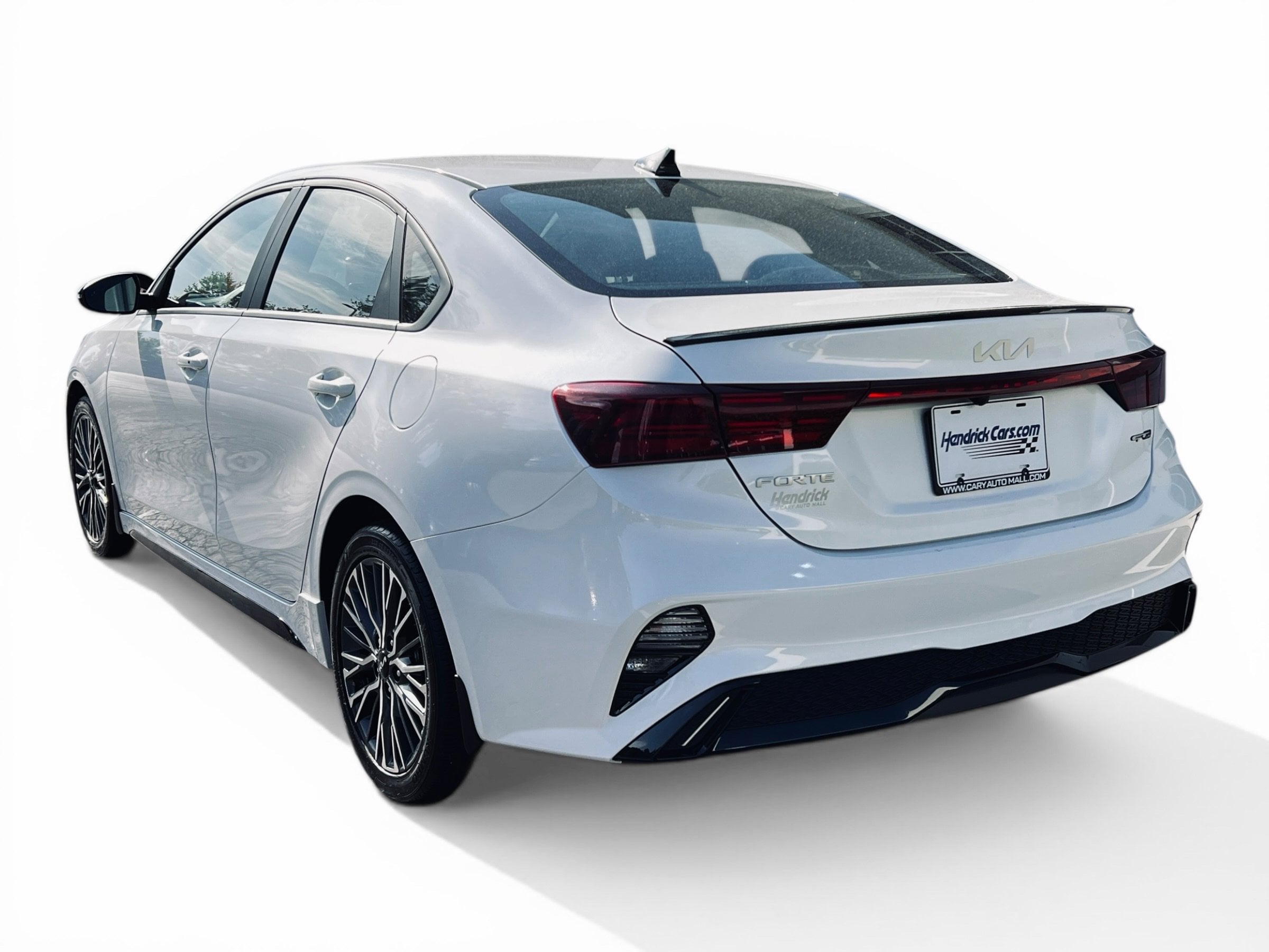 2024 Kia Forte GT-Line photo 3