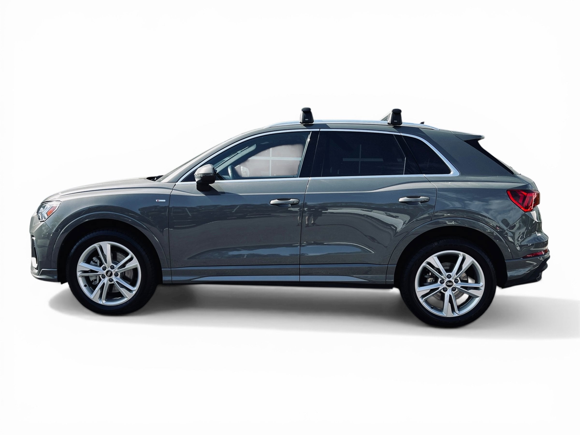 2024 Audi Q3 S line Premium Plus photo 6