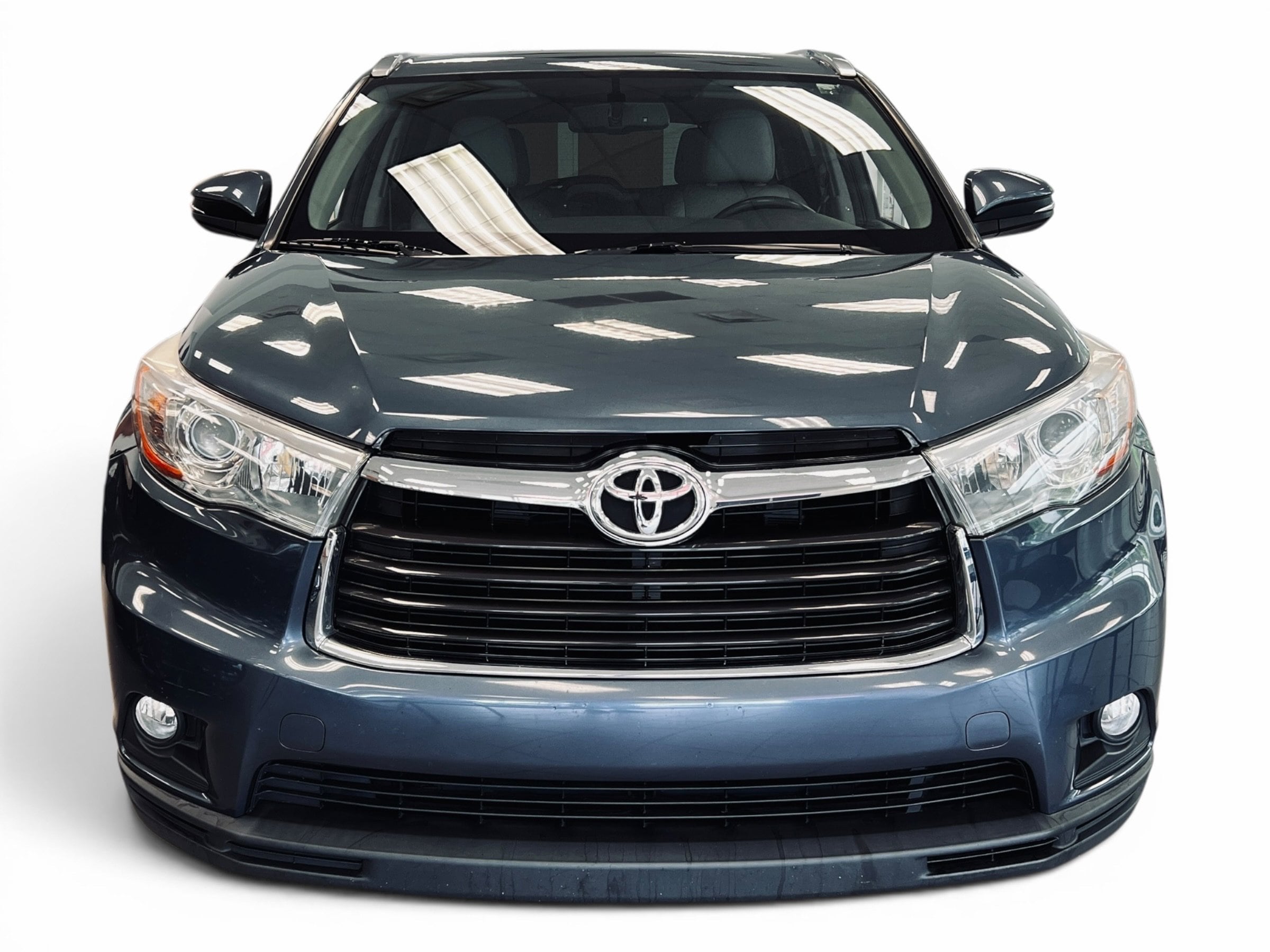 2016 Toyota Highlander XLE photo 2
