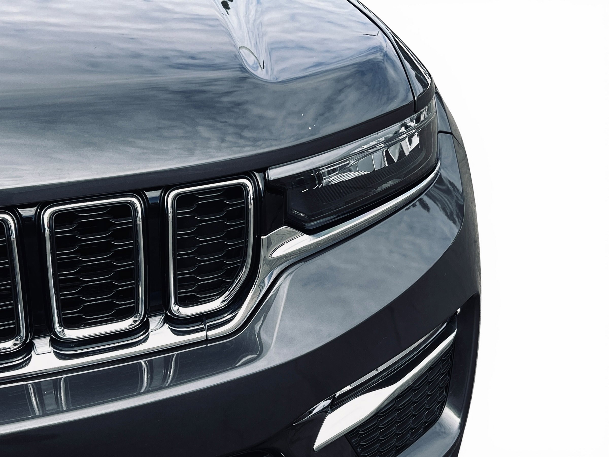 2022 Jeep Grand Cherokee Limited photo 5