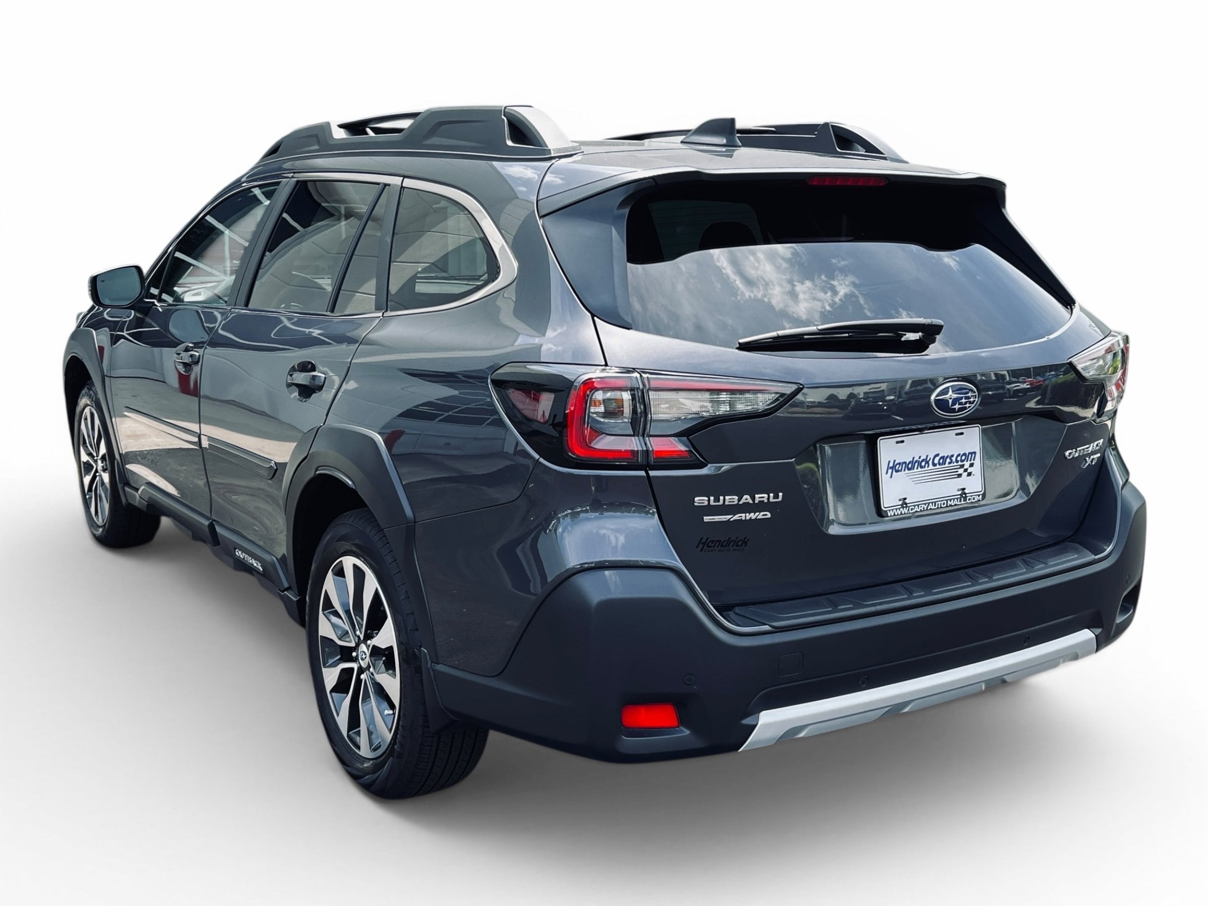 2024 Subaru Outback Limited XT photo 3
