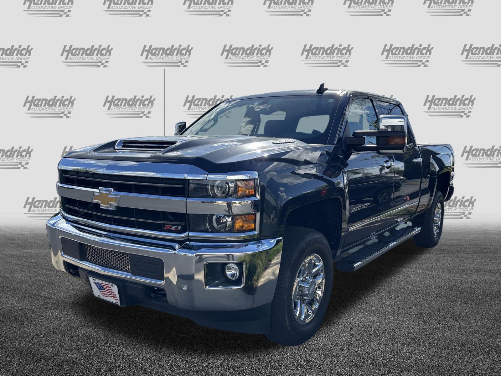 2018 Chevrolet Silverado 2500HD LTZ photo 2