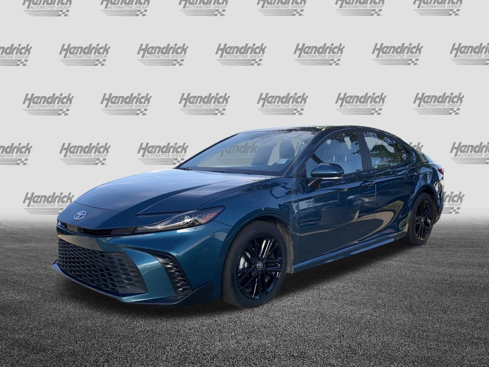Used 2025 Toyota Camry SE Sedan