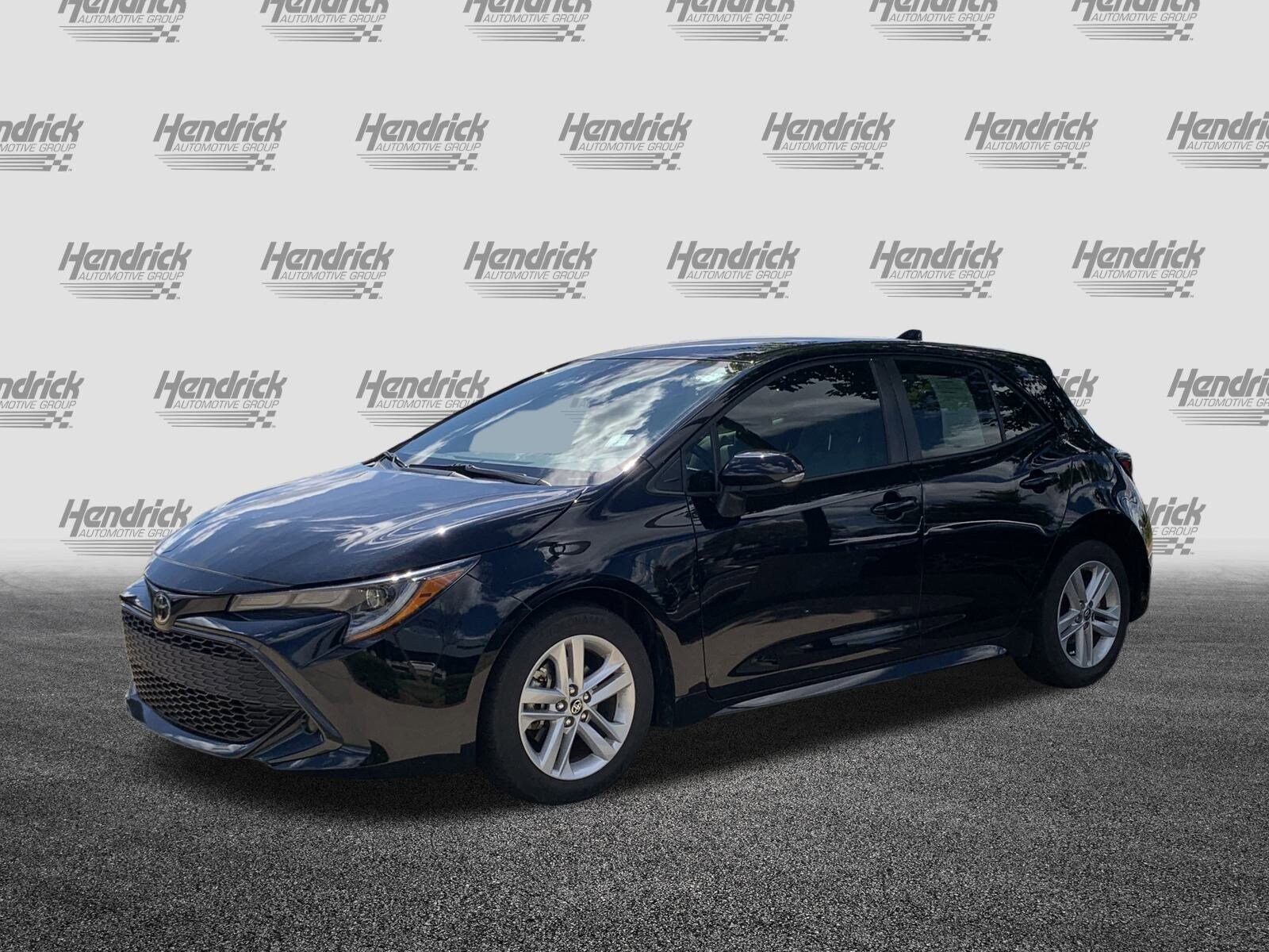 2022 Toyota Corolla SE photo 2