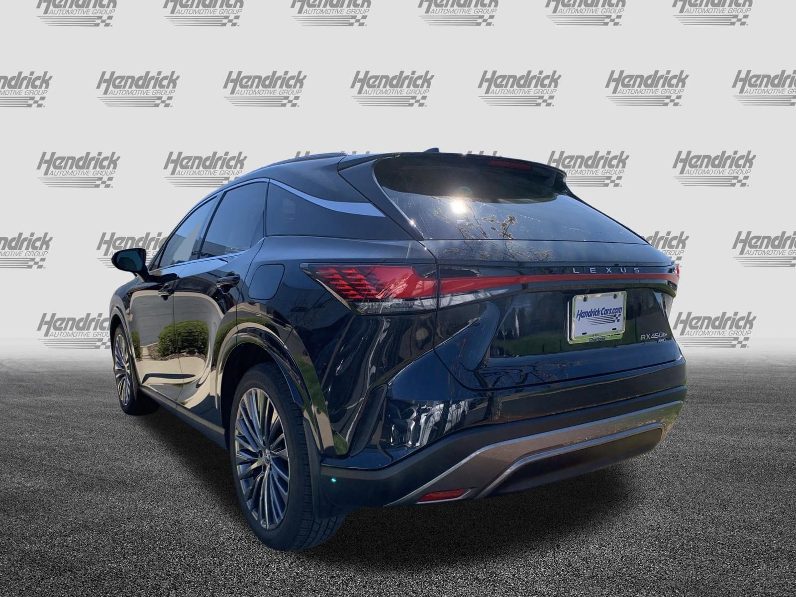 2025 LEXUS RX 450h Plus 450h+ Luxury photo 6