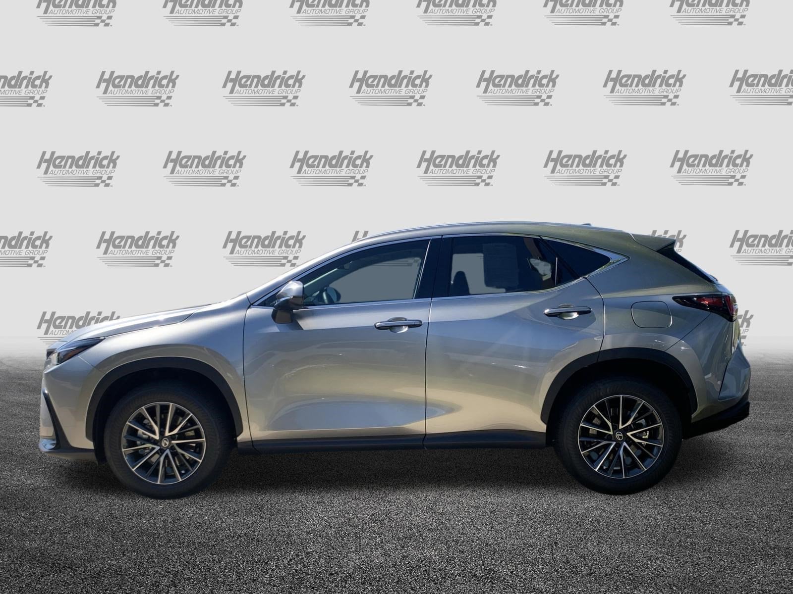 2026 LEXUS NX 350 photo 4