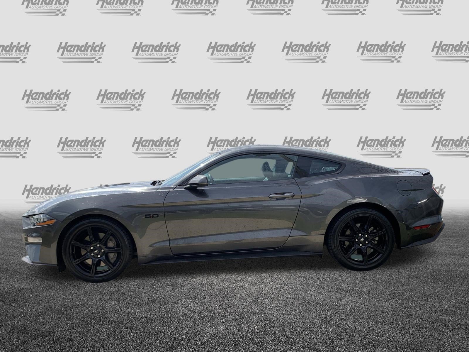 2020 Ford Mustang GT Premium photo 5