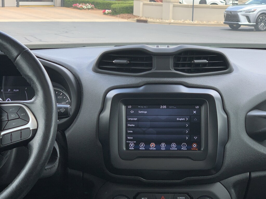Used 2018 Jeep Renegade Latitude SUV