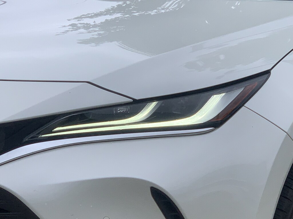 Used 2022 Toyota Venza XLE SUV