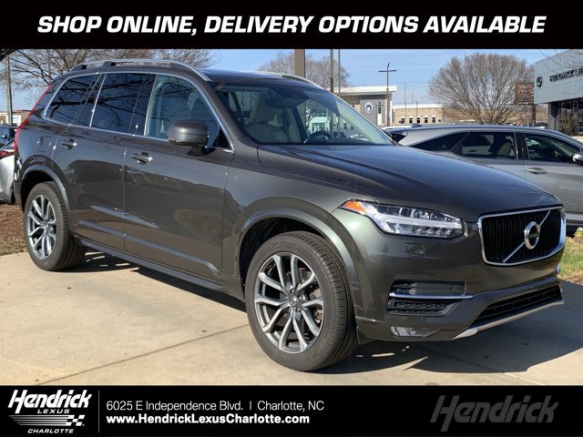 2018 Volvo XC90 Momentum's photo
