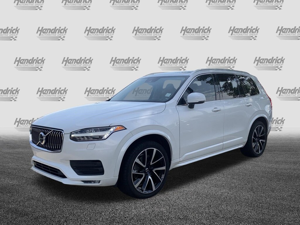Used 2020 Volvo XC90 Momentum SUV