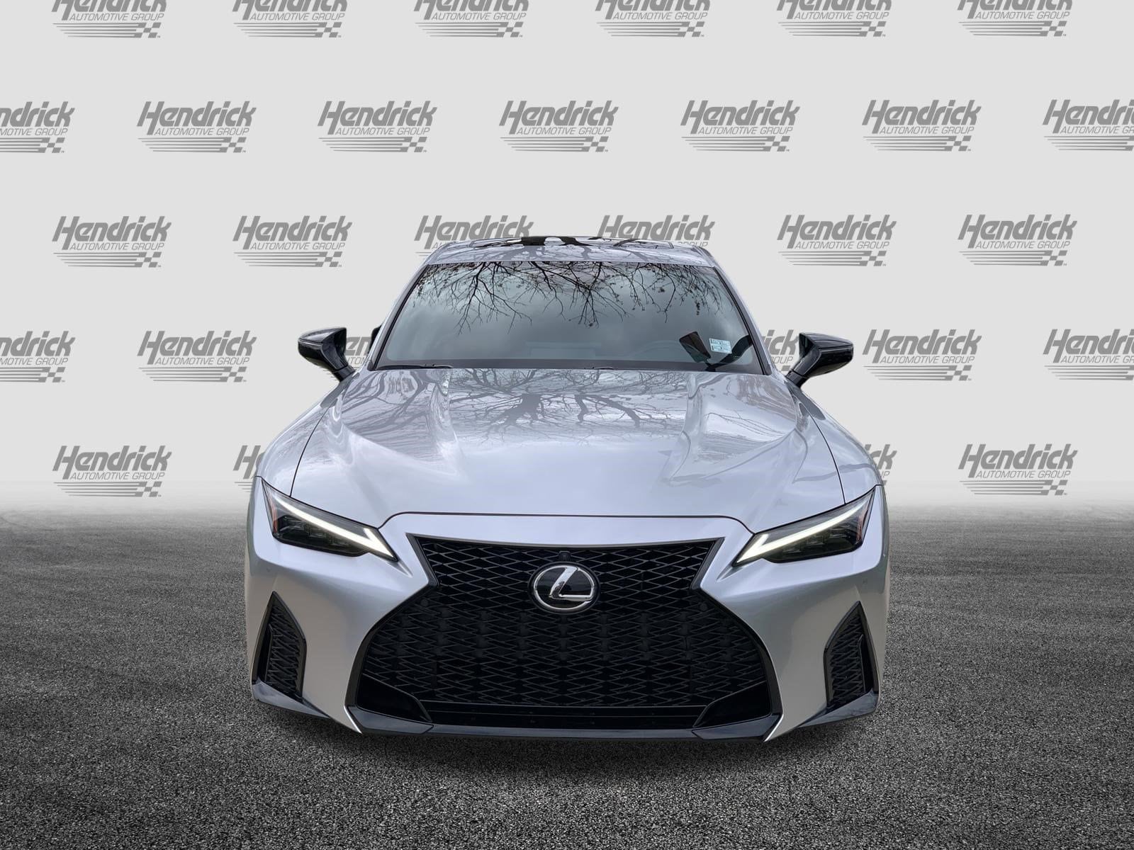 2025 LEXUS IS 500 500 F SPORT Performance photo 2