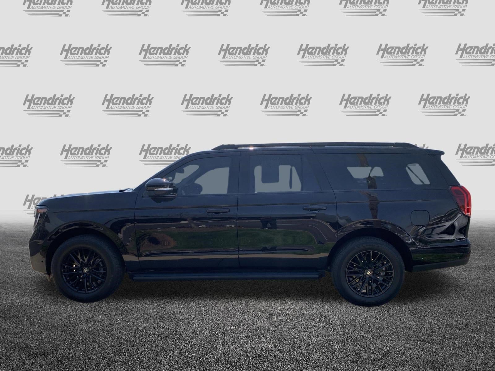 2025 Ford Expedition Max Active photo 4