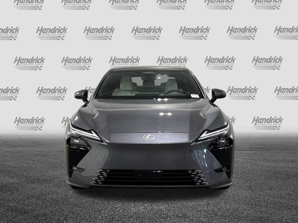 New 2026 Lexus ES 350e Sedan