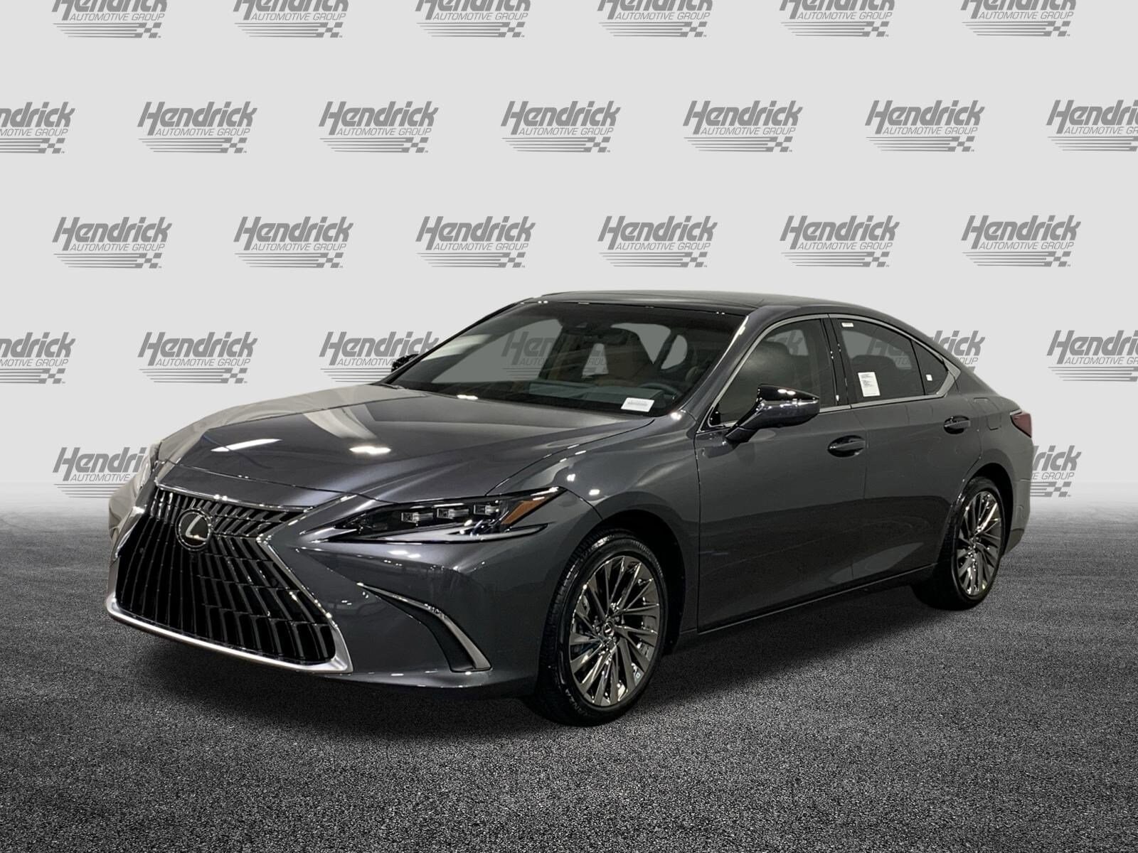 2025 Lexus ES 350 Ultra Luxury photo 2