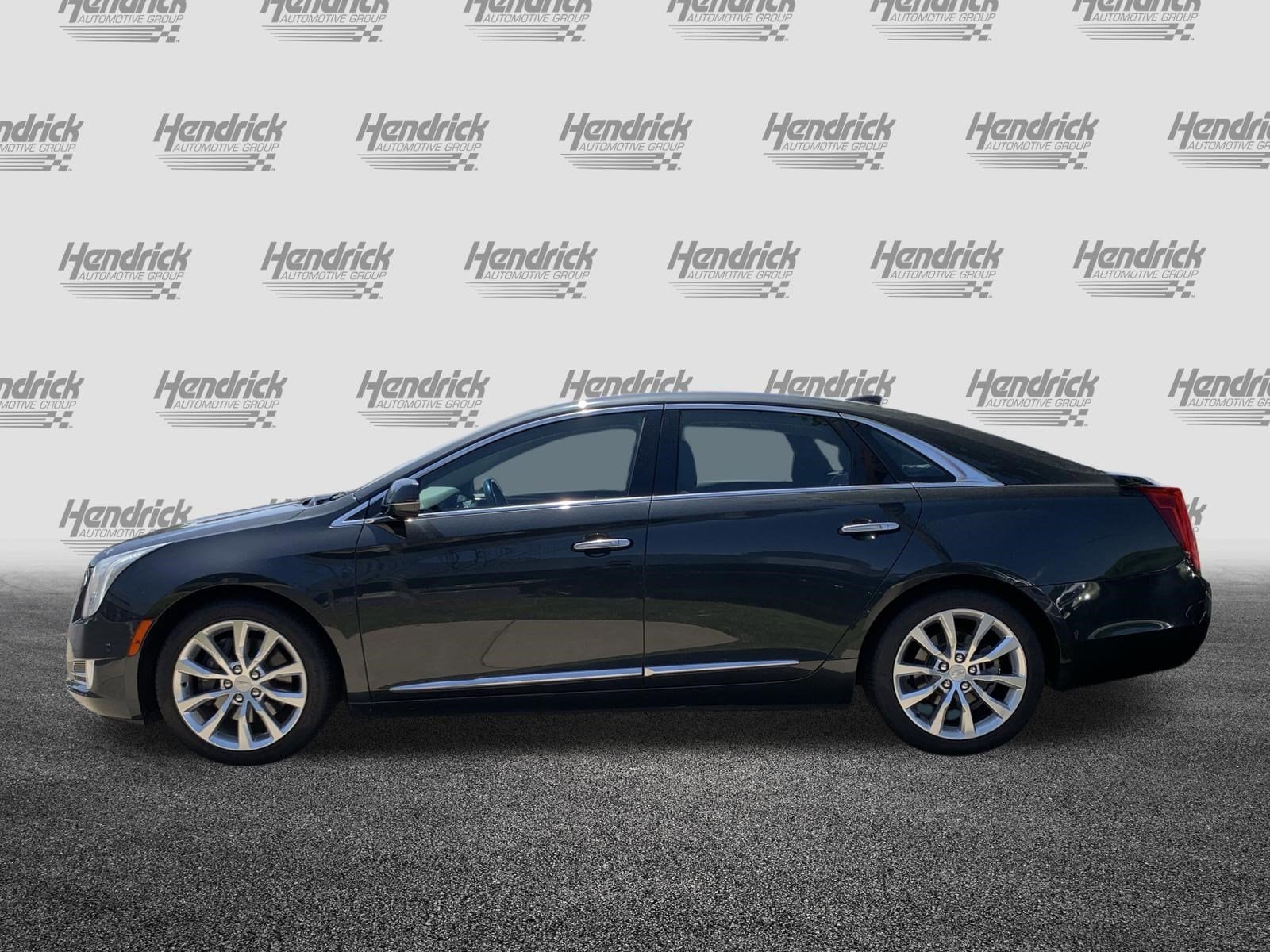 2016 Cadillac XTS Luxury Collection photo 5
