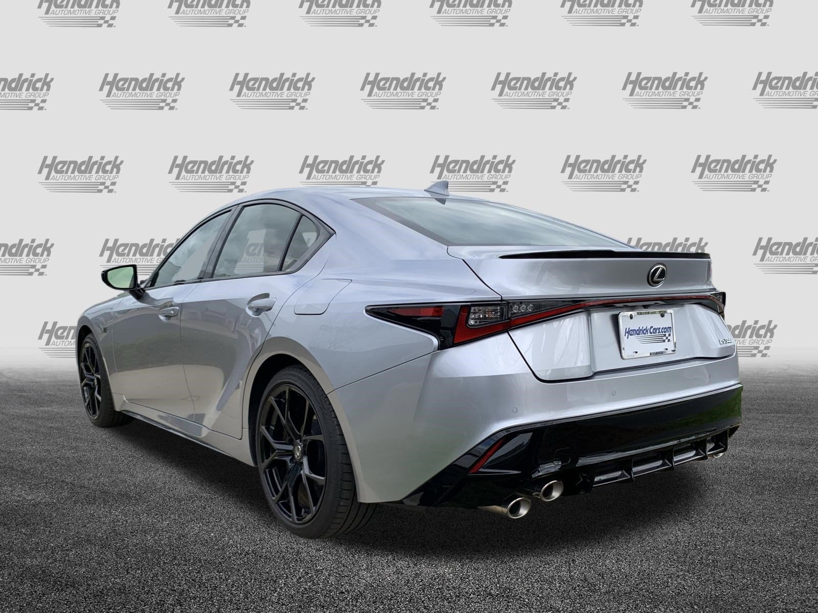 2025 LEXUS IS 500 500 F SPORT Performance photo 6