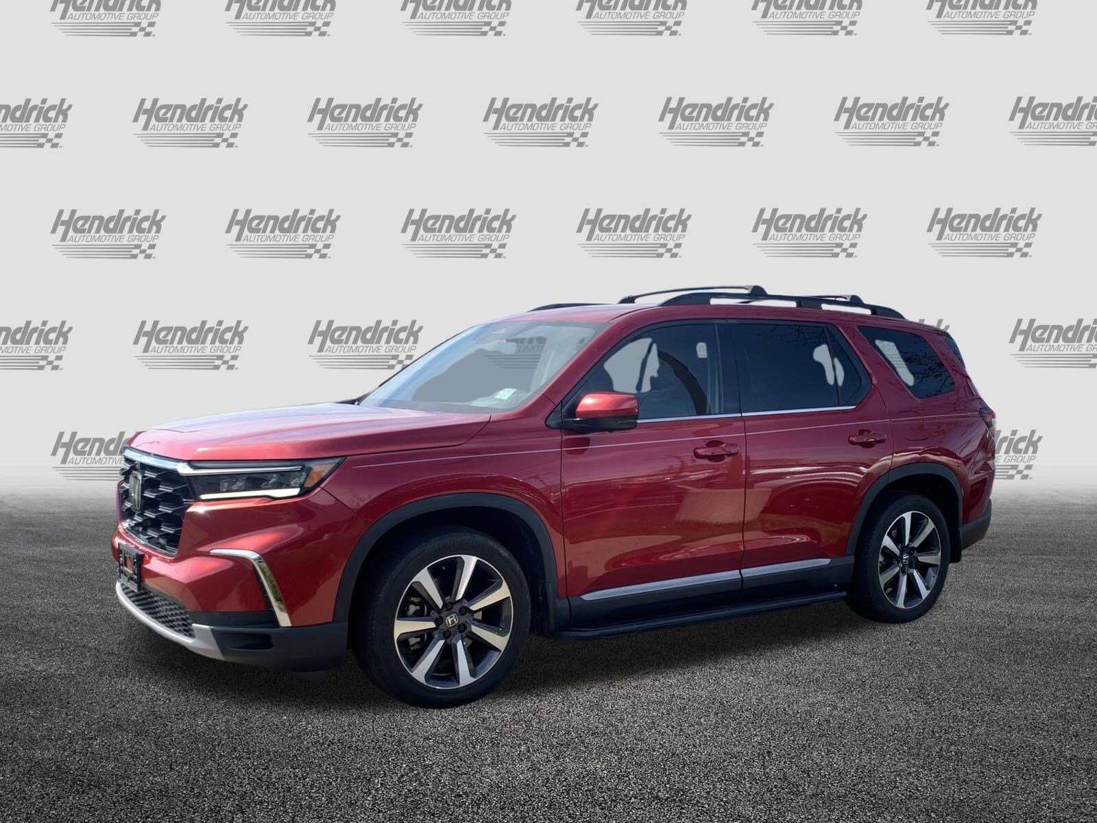 2023 Honda Pilot Elite photo 2