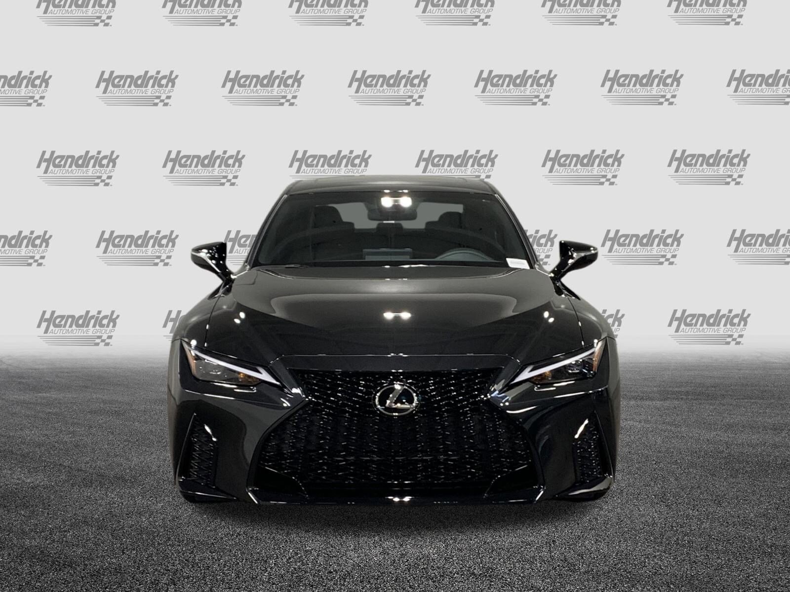 2025 Lexus IS 350 F SPORT photo 4