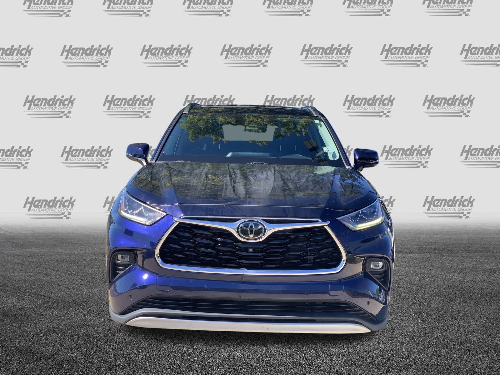 2021 Toyota Highlander Platinum photo 3