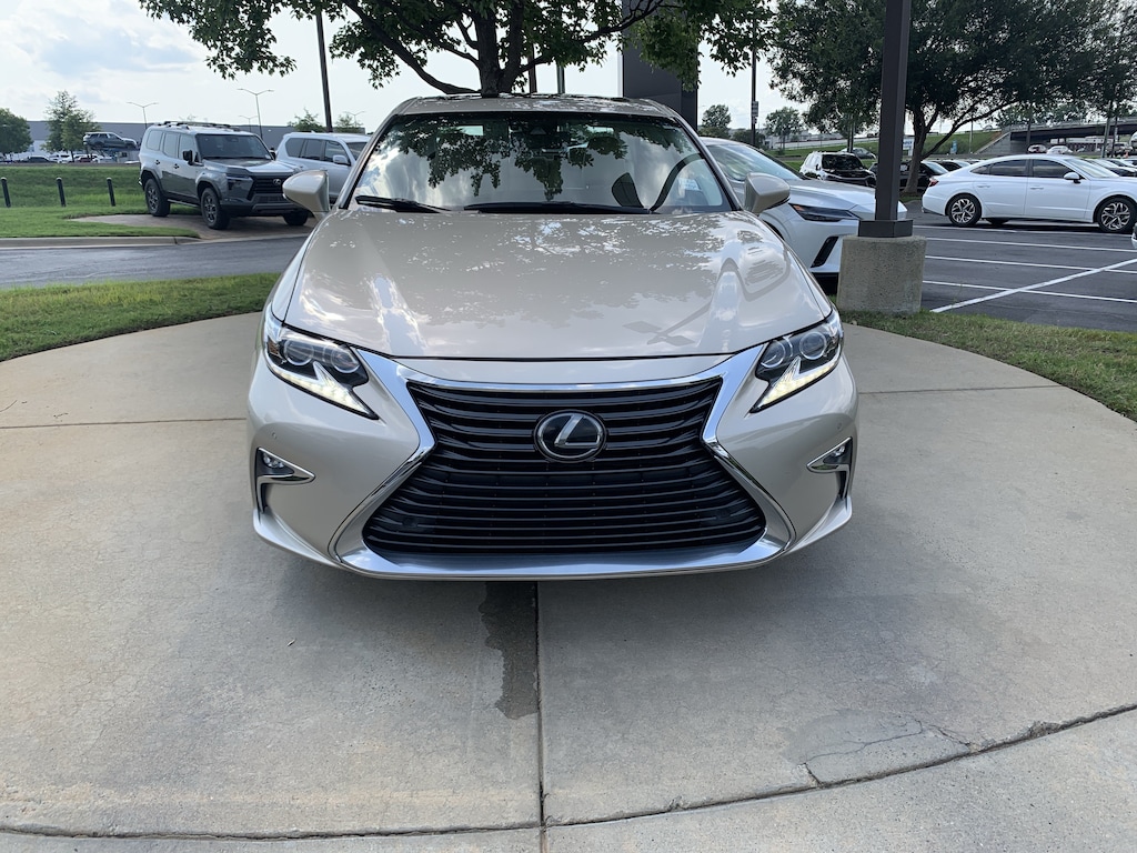 Used 2016 Lexus ES 350 Sedan