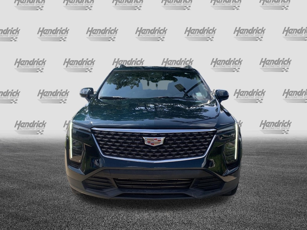 Used 2024 CADILLAC XT4 FWD Luxury SUV