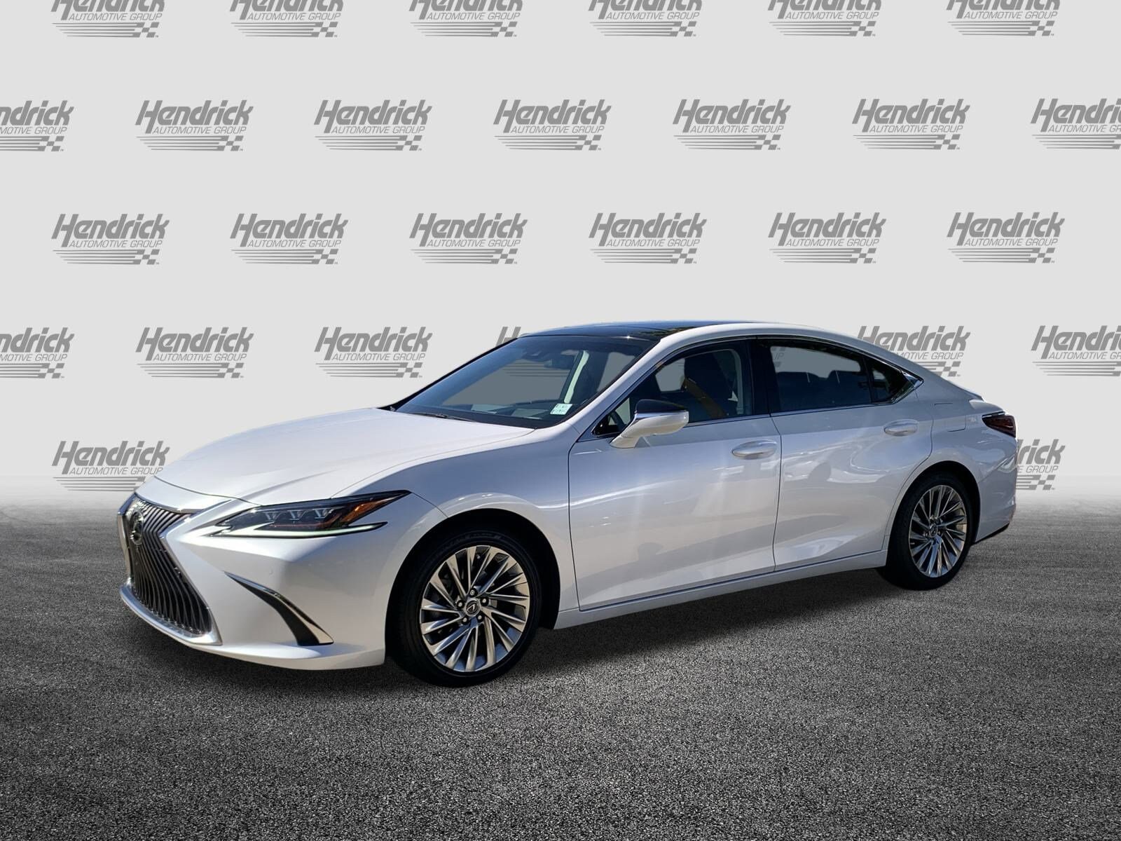 2019 Lexus ES 350 Ultra Luxury photo 4