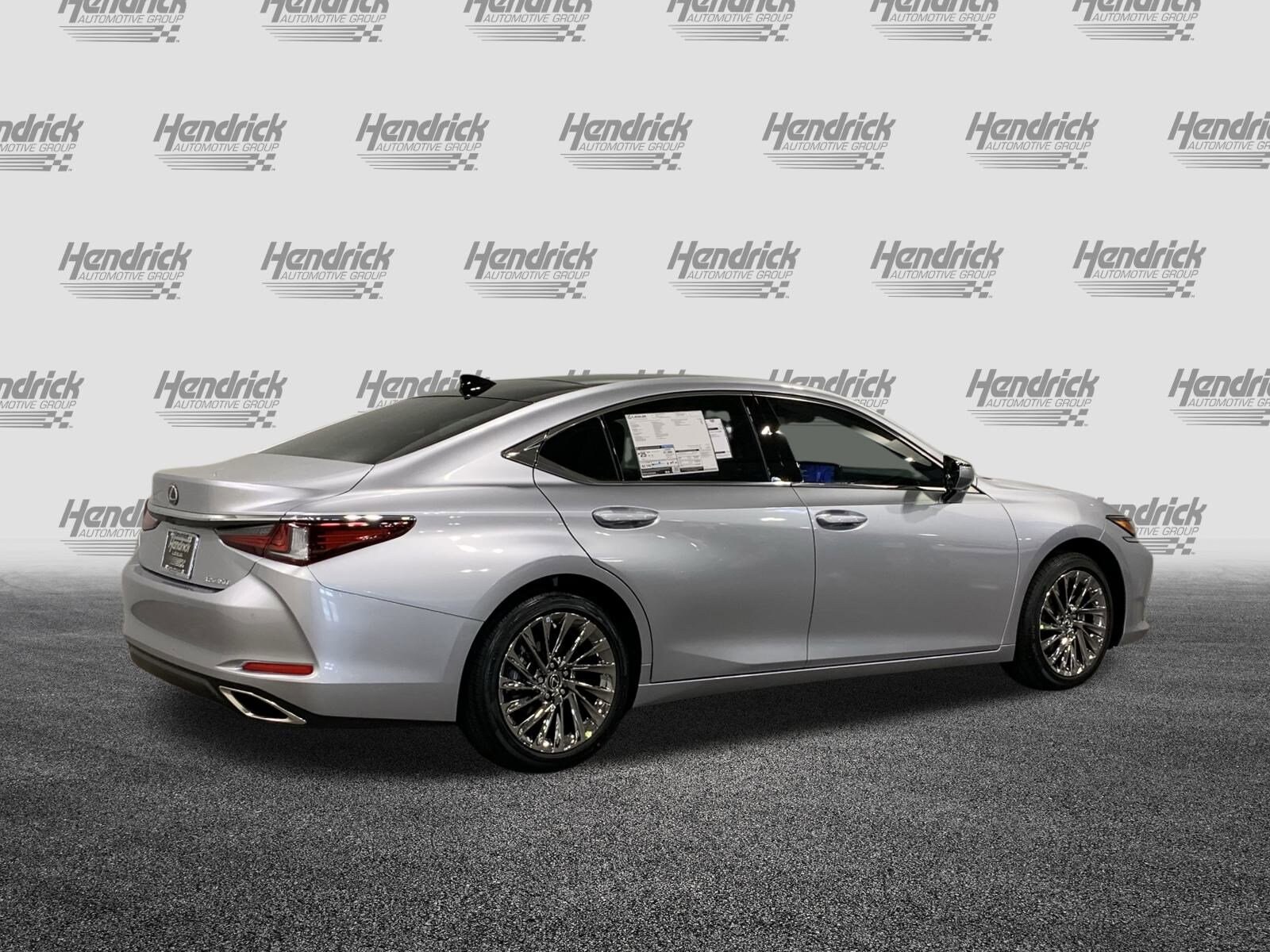 2025 Lexus ES 350 Ultra Luxury photo 4