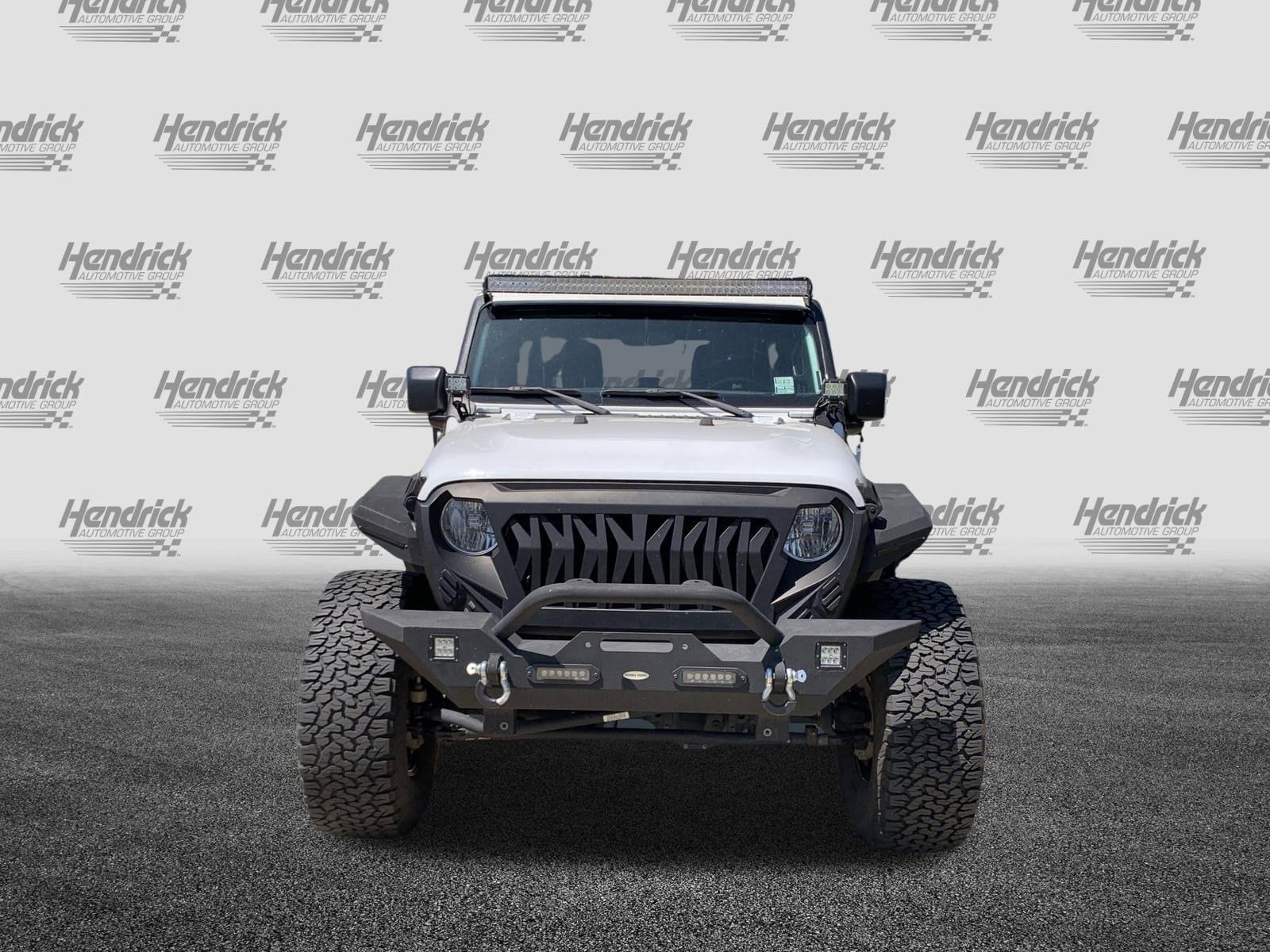 2018 Jeep Wrangler Unlimited Sport photo 2