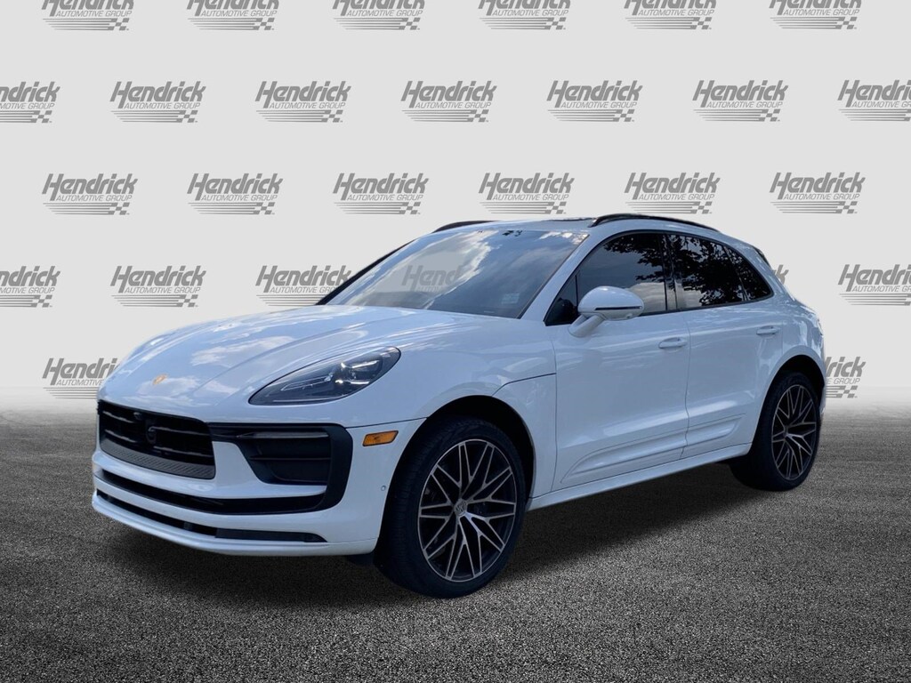 Used 2025 Porsche Macan SUV
