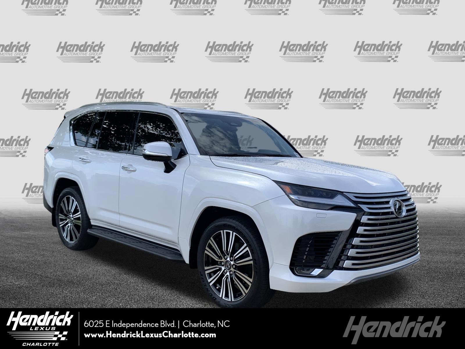 2025 Lexus LX 600 600 Luxury's photo