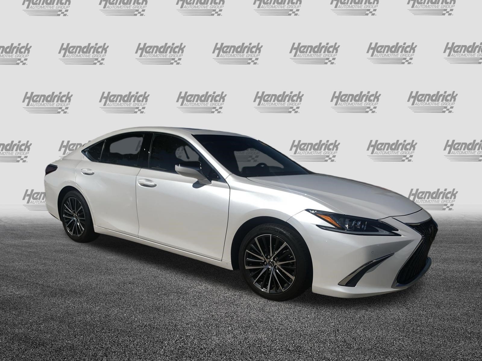 Used 2023 Lexus ES 350 Sedan