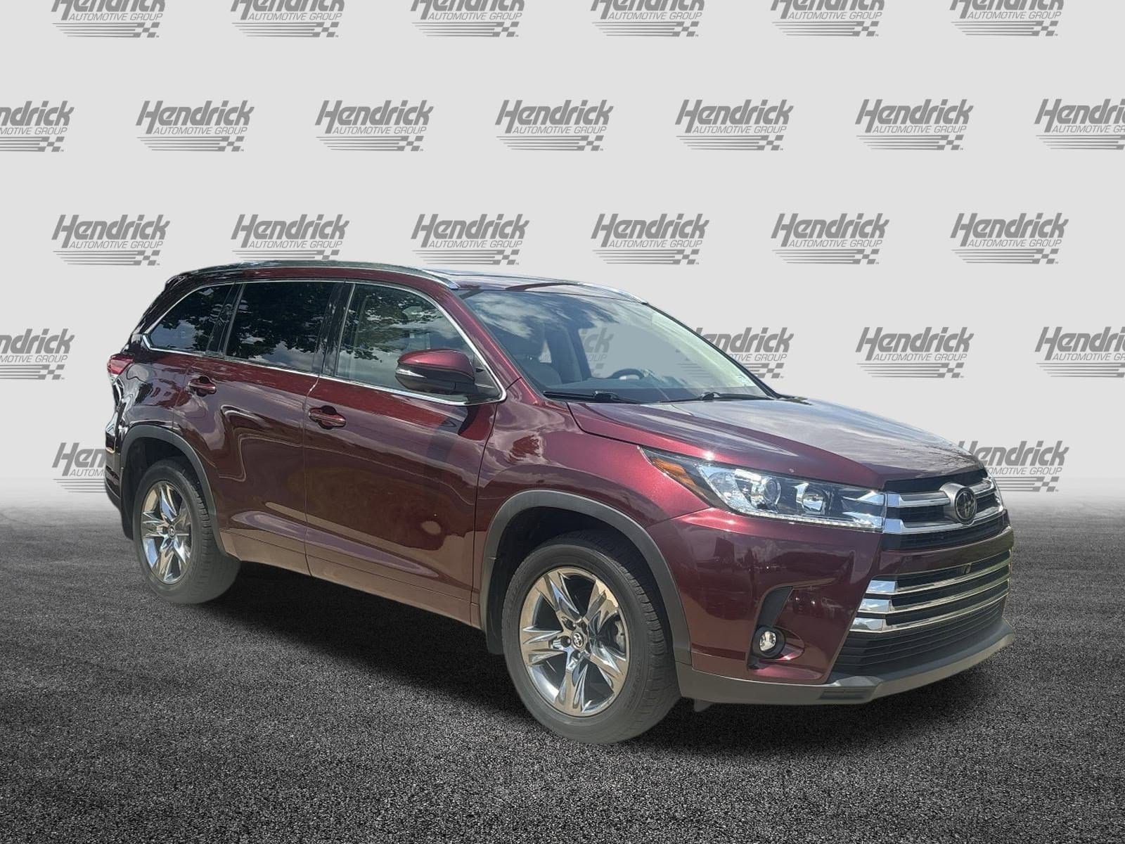 Used 2019 Toyota Highlander Limited Platinum with VIN 5TDDZRFHXKS938922 for sale in Charlotte, NC