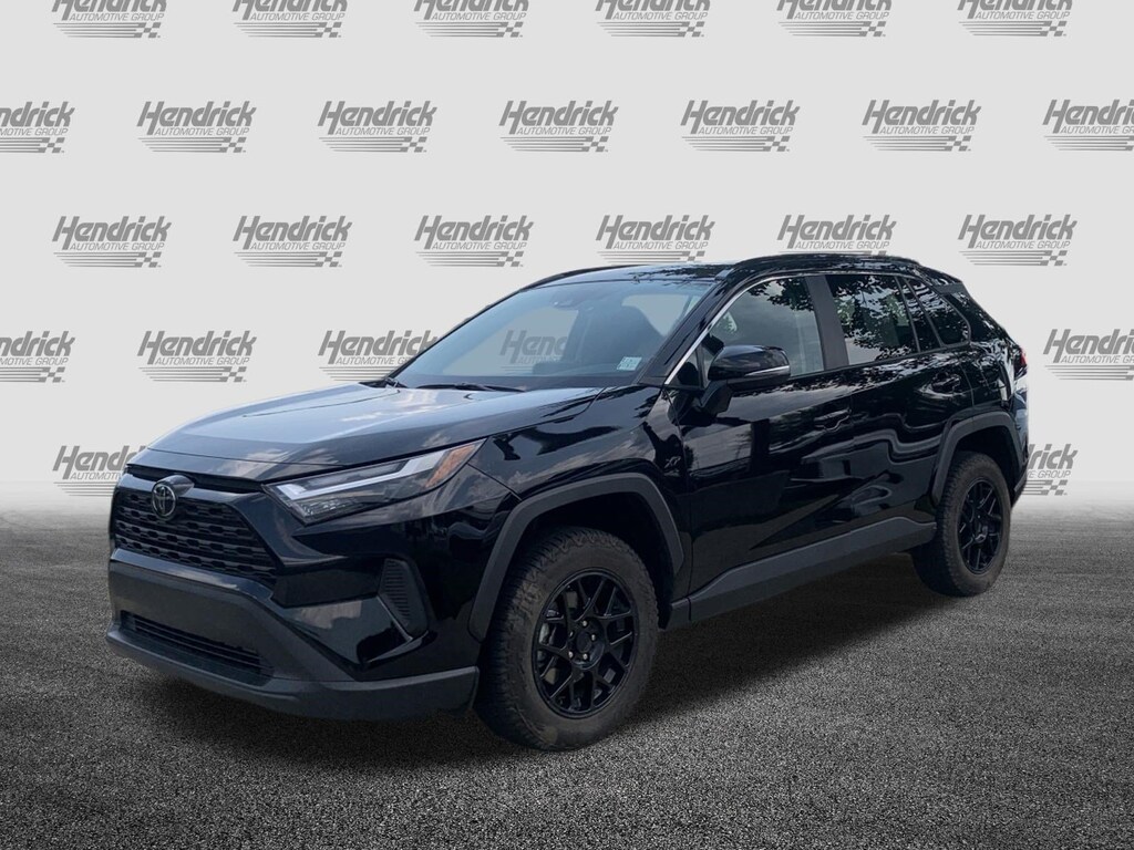 Used 2024 Toyota RAV4 XLE SUV