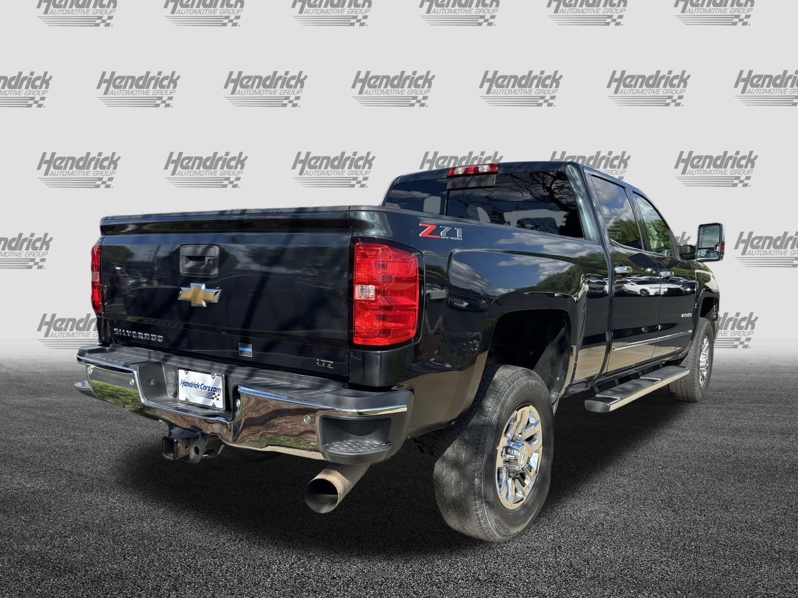 2018 Chevrolet Silverado 2500HD LTZ photo 3