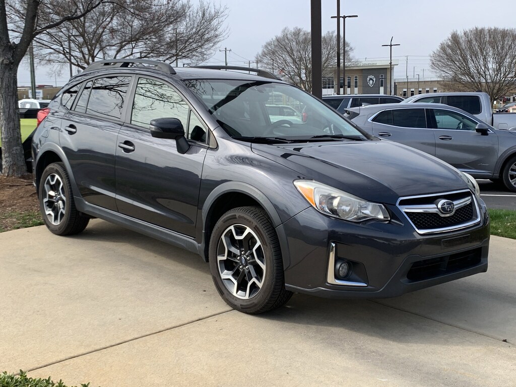Used 2017 Subaru Crosstrek Limited SUV