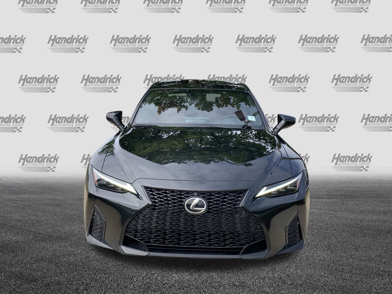 2024 Lexus IS 350 F SPORT photo 3