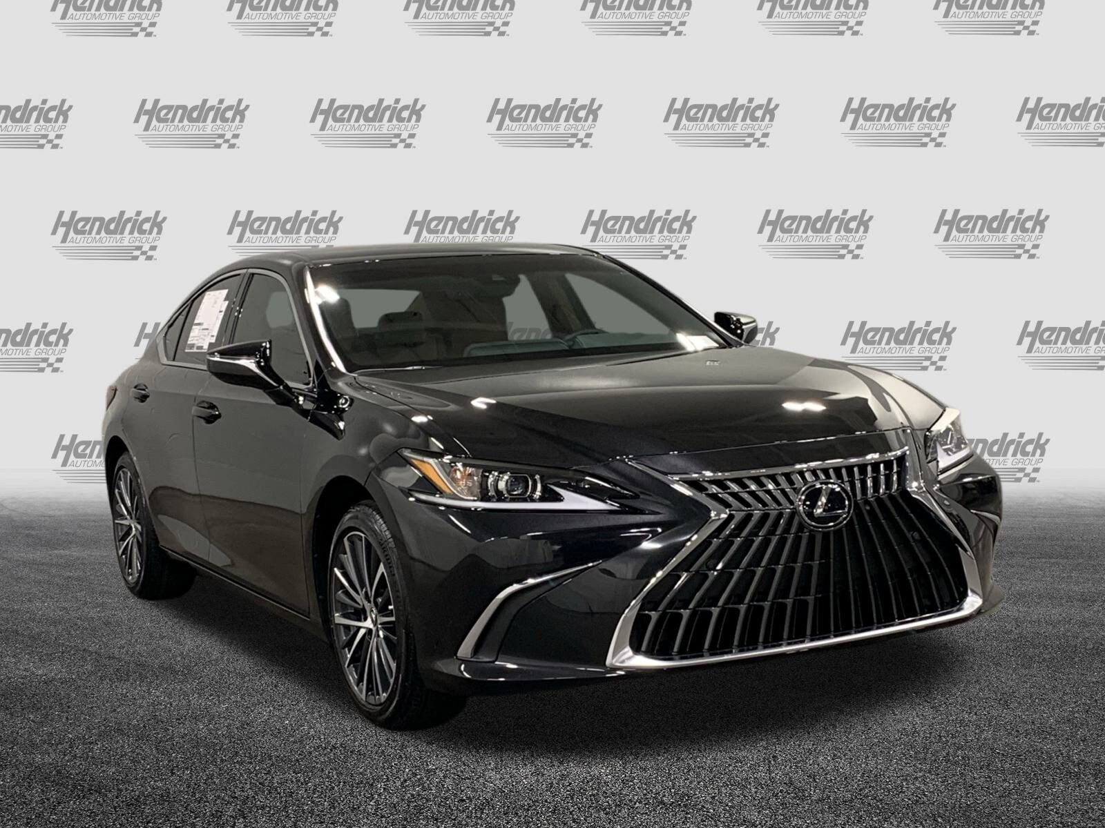 2025 Lexus ES 350 Base photo 2