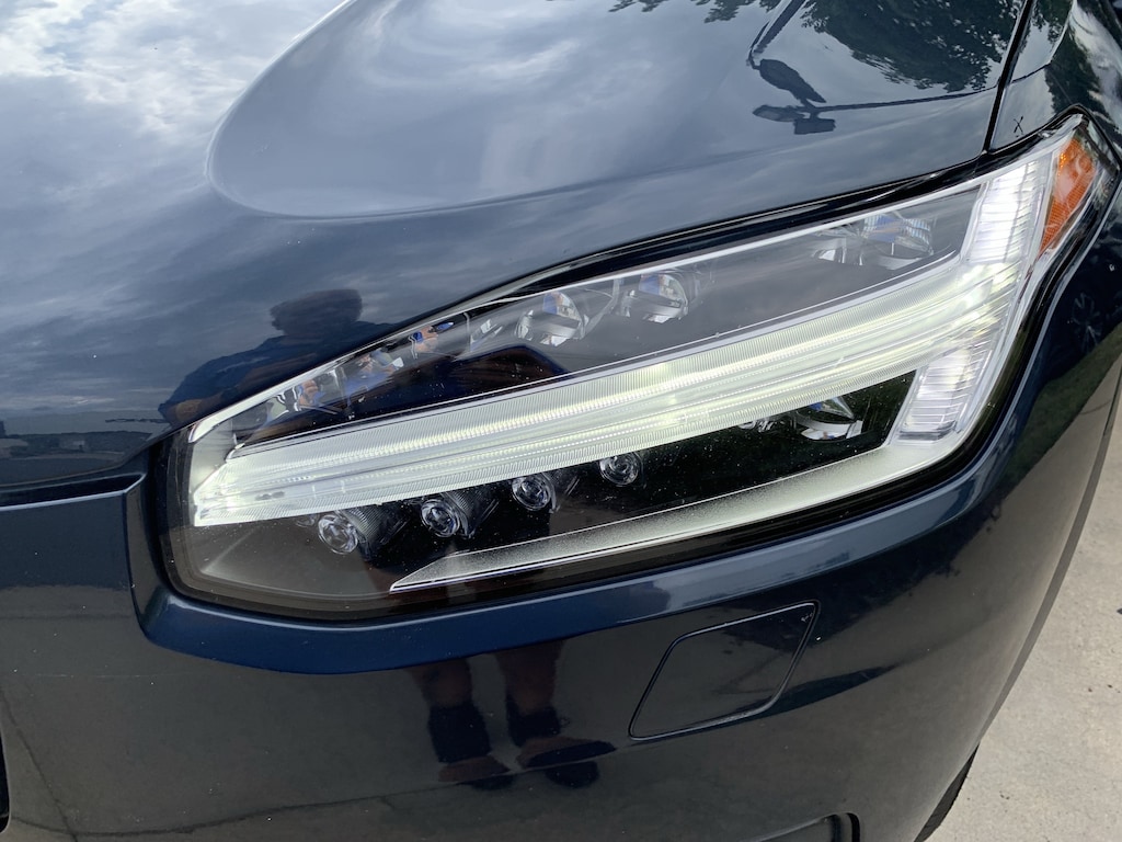 Used 2020 Volvo XC90 Momentum SUV