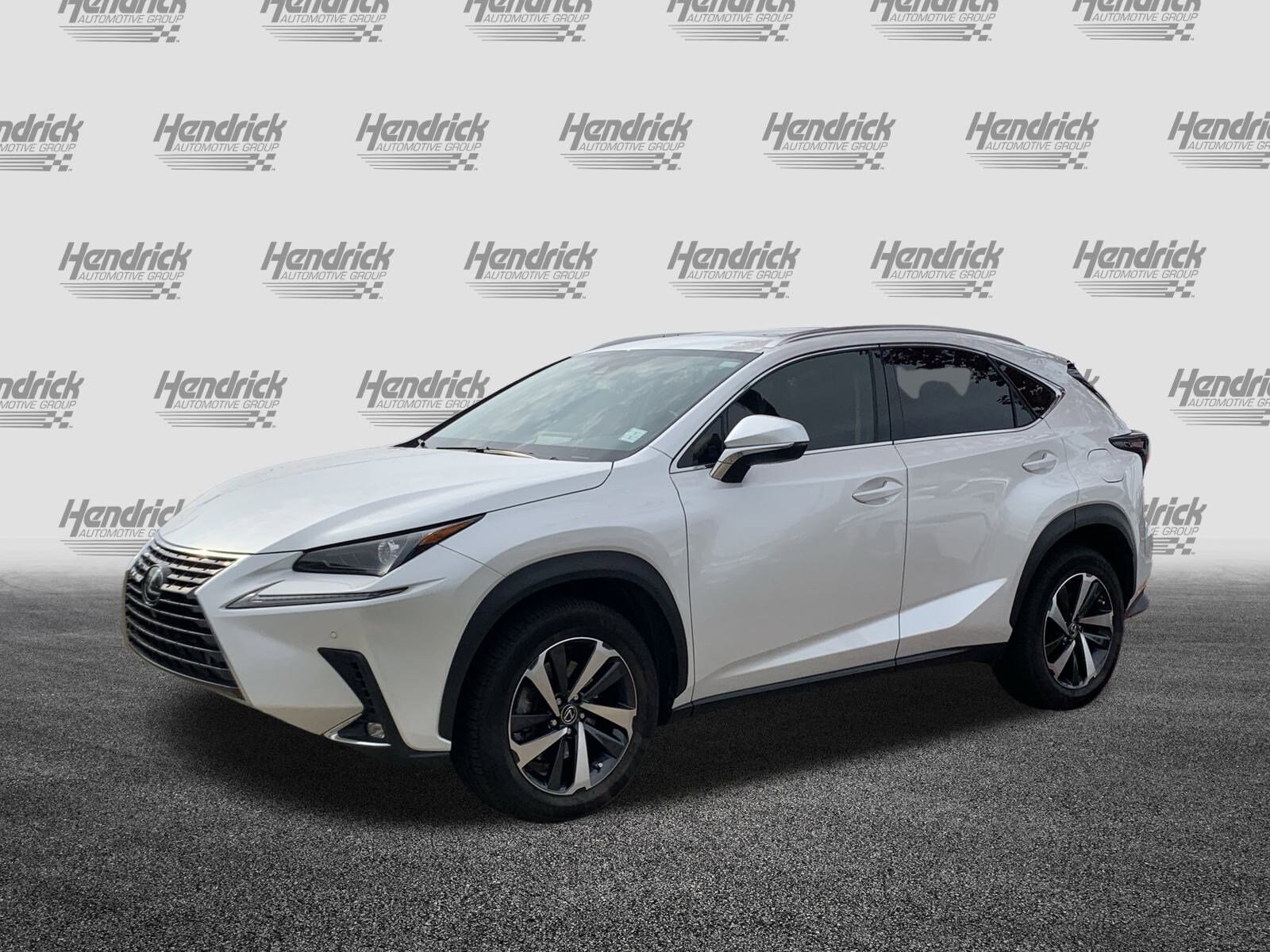 2021 Lexus NX 300 photo 4