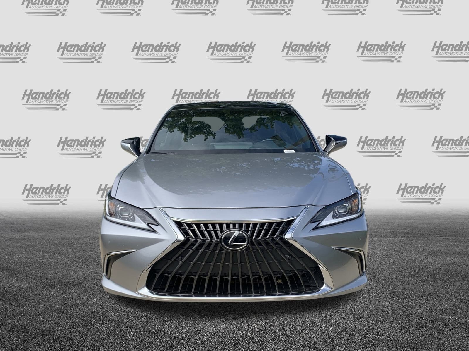 2025 Lexus ES 350 photo 3